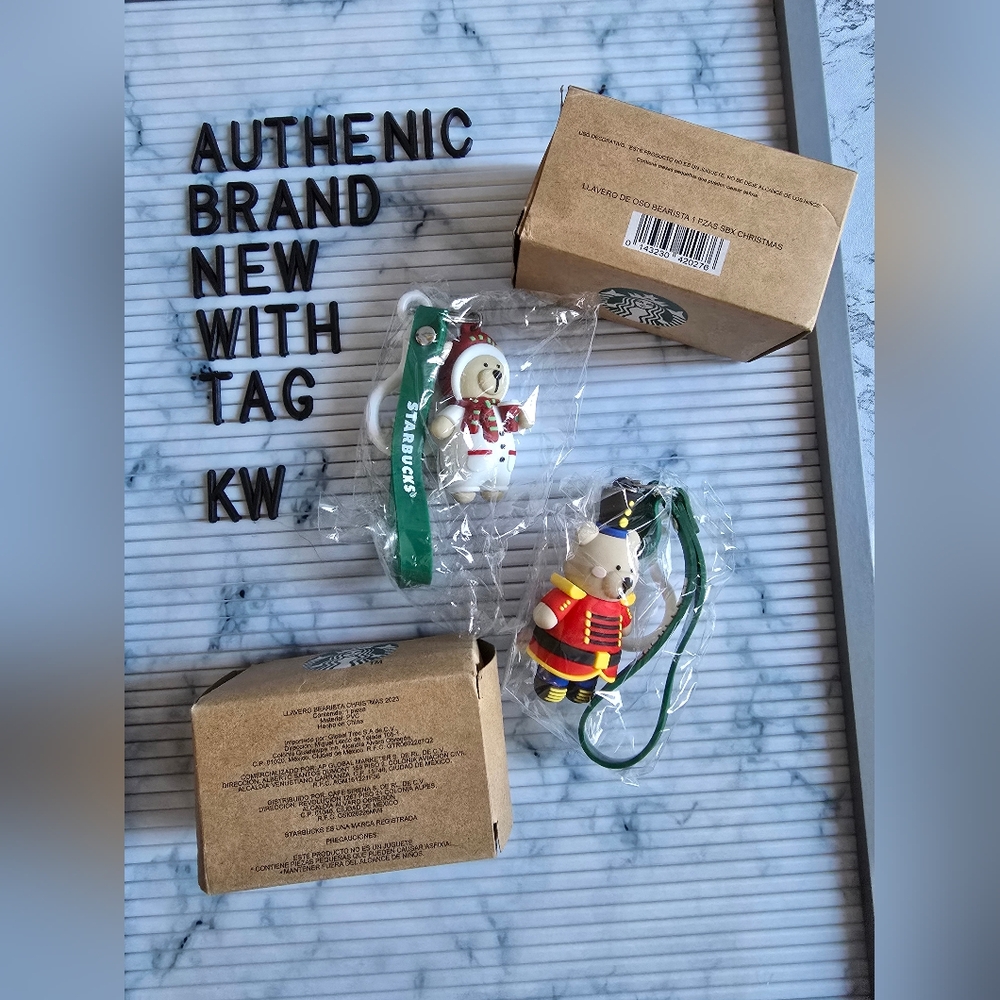 Starbucks Mexico 2023 Holidays bearista keychain set of 2